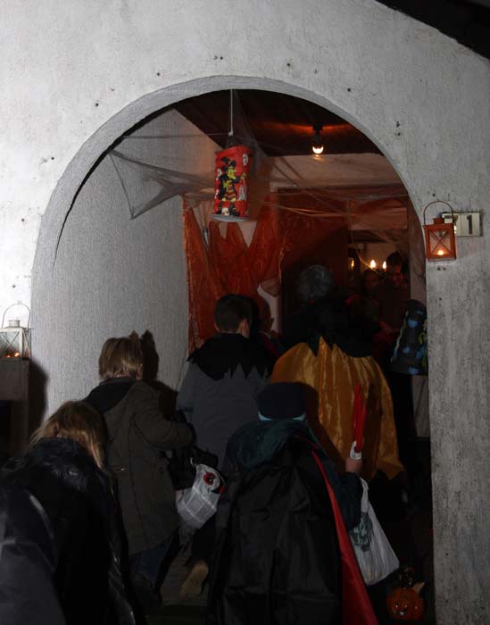 halloween-beez-048