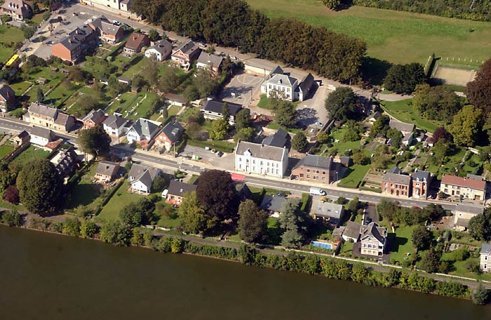 Av. Reine Elisabeth - Av. du château